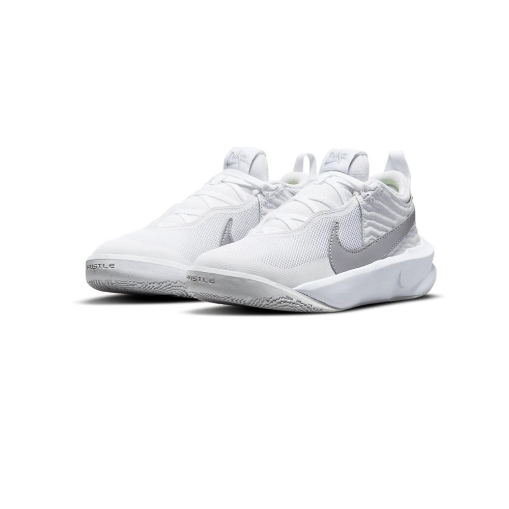 Nike Team Hustle D 10 Shoe Size 5Y